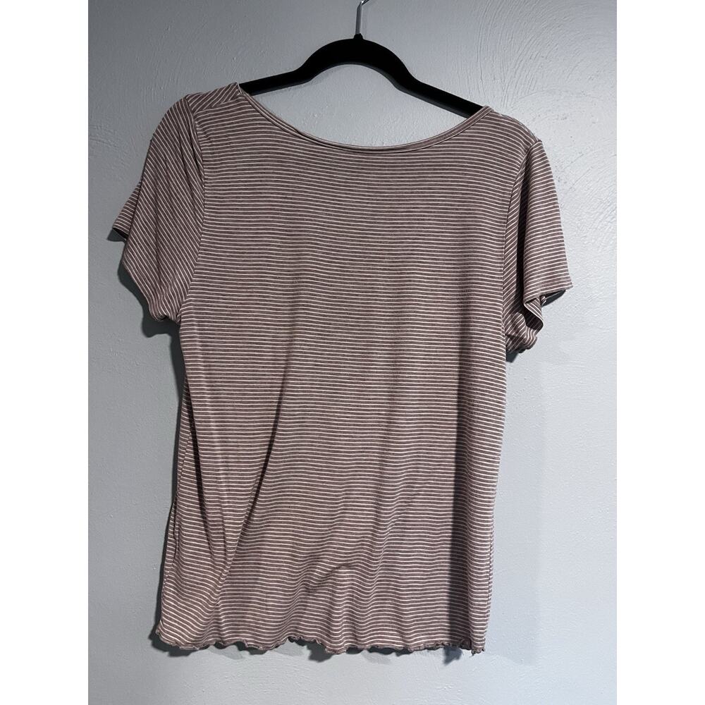 American Eagle soft and sexy striped Tee with ruffle hem and scrunched V neck - Picture 4 of 5